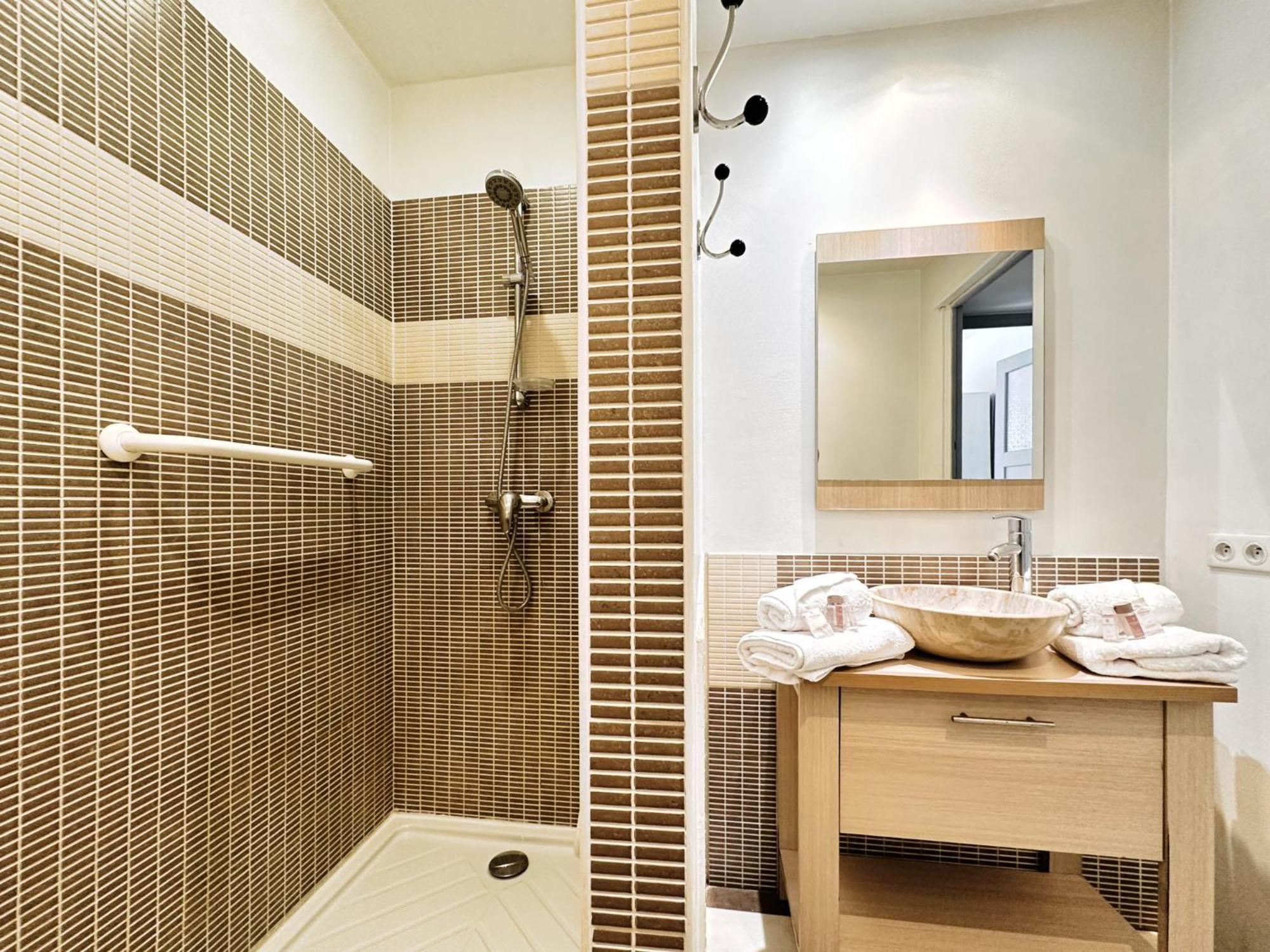 Le Globe Trotteur - 2 Pieces Cannes Centre Экстерьер фото