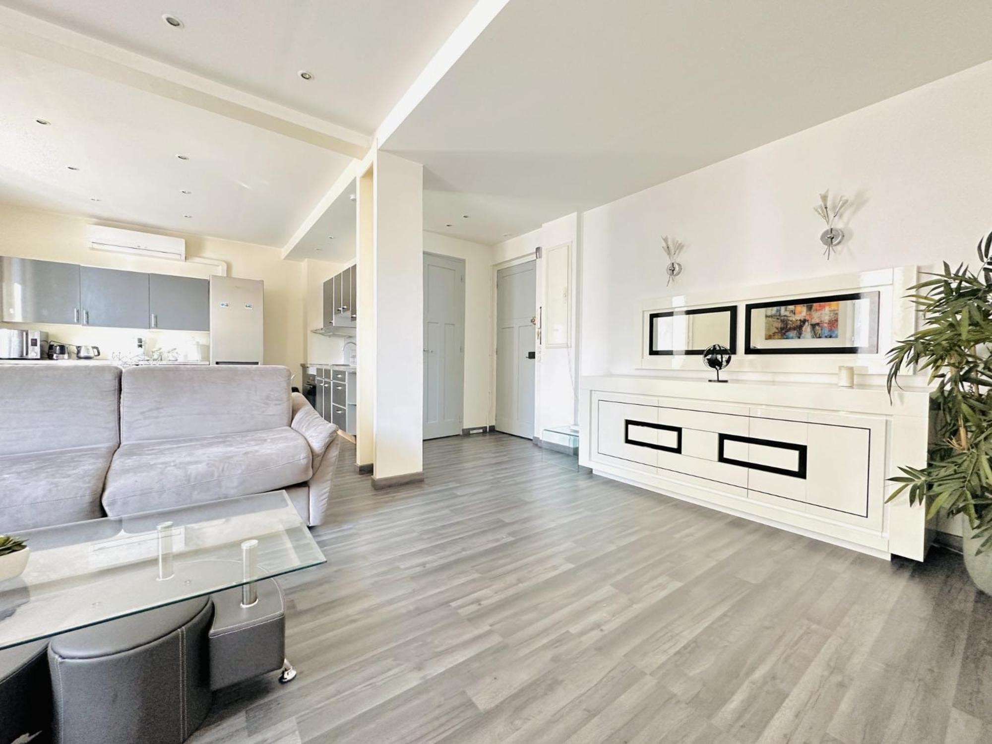 Le Globe Trotteur - 2 Pieces Cannes Centre Экстерьер фото